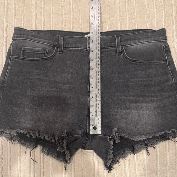 L'AGENCE Audrey Mid-Rise Charcoal Denim Frayed Raw Hem Shorts Vintage Black - 29 - Picture 11 of 13